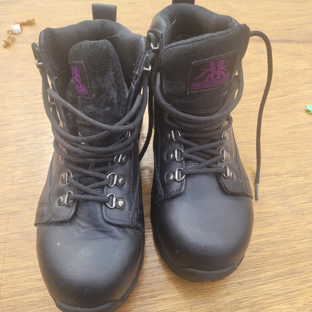 Moxie Trades Steel Toe Work Boots - Size 9.5